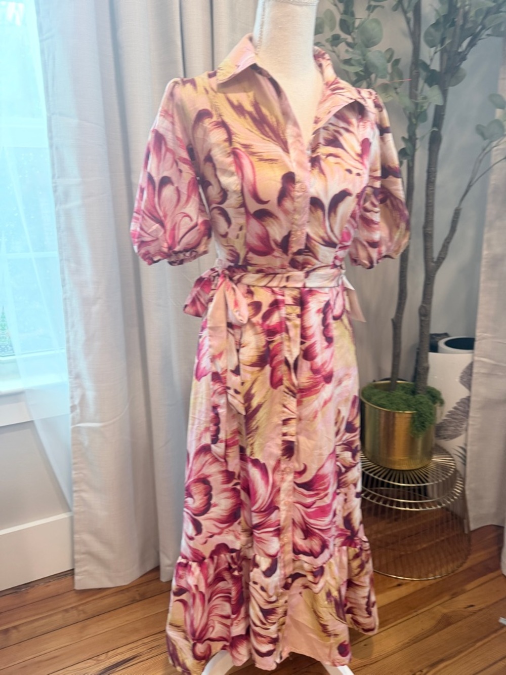 NWT Truly 4 You Floral Pink and Cream Midi Wrap Dress Small